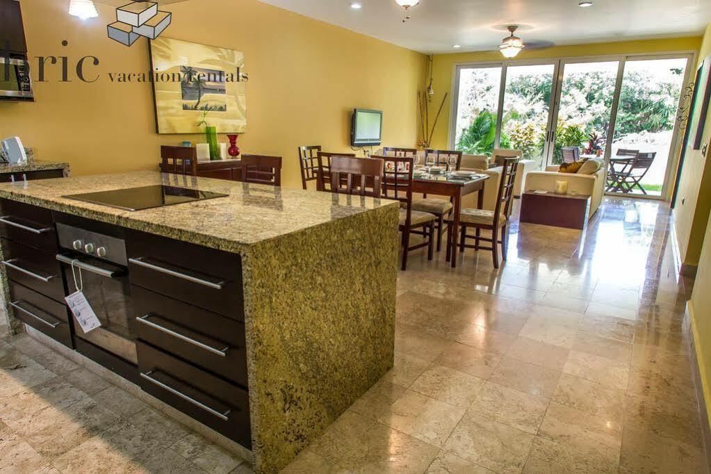 Playa Village Condo By Bvr Playa del Carmen Bagian luar foto